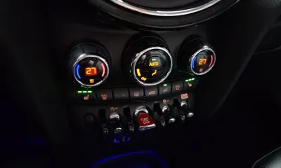 MINI Cooper 2018, 69118 км, за 10400000 KRW - фото 16