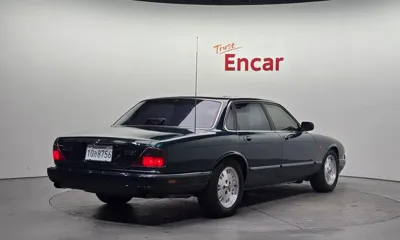 Jaguar XJ-6 1996, 379276 км, за 9900000 KRW
