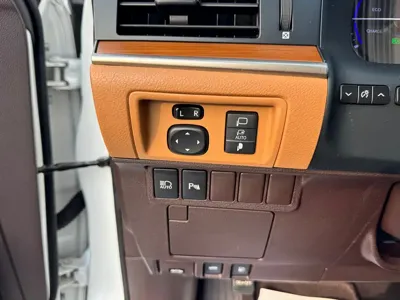 Lexus ES 2016, 90000 км, за 149800 CNY - фото 10
