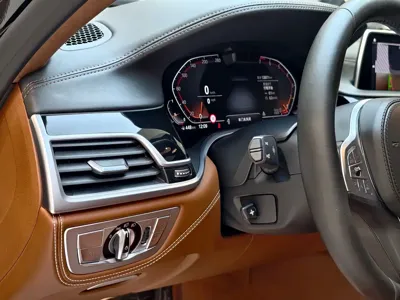 BMW 7 Series 2021, 130000 км, за 385000 CNY - фото 22