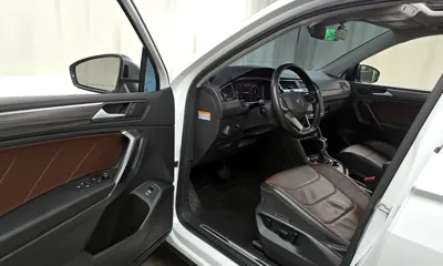 Volkswagen Tiguan 2022, 98196 км, за 26000000 KRW - фото 11