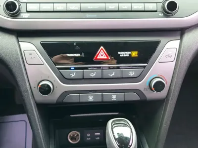 Hyundai Avante 2018, 75090 км, за 10300000 KRW - фото 13