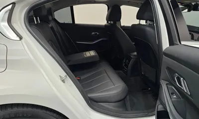 BMW 3-Series 2019, 133171 км, за 50000000 KRW - фото 11