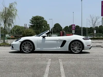 Porsche 718 2019, 25000 км, за 307000 CNY - фото 6