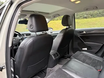Volkswagen Golf 2018, 78000 км, за 53800 CNY - фото 9