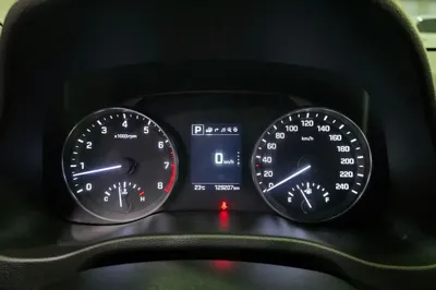 Hyundai Avante 2018, 129000 км, за 8800000 KRW - фото 8