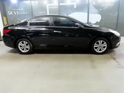 Hyundai Sonata 2012, 169727 км, за 3500000 KRW