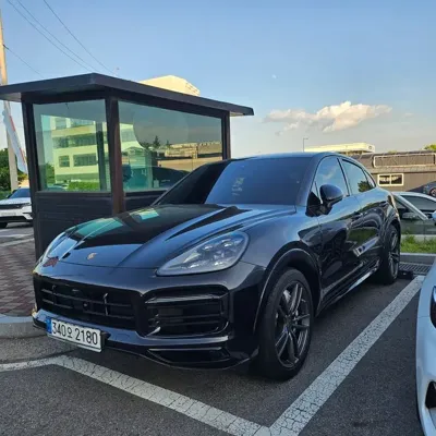 Porsche Cayenne 2021, 85746 км, за 71800000 KRW