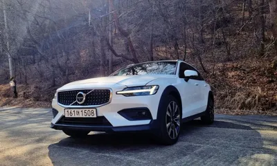 Volvo V60 2022, 57297 км, за 27000000 KRW