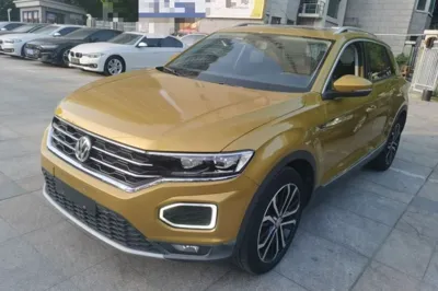 Volkswagen T-Roc 2018, 68000 км, за 71598.65 CNY - фото 1