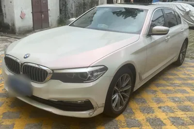BMW 5 Series · 2018 год