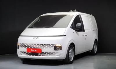 Hyundai Staria · 2023 год