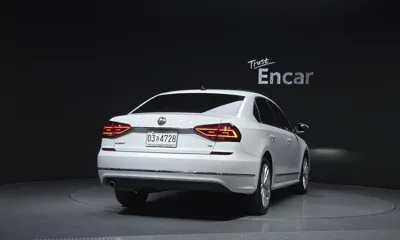 Volkswagen Passat 2018, 62665 км, за 10600000 KRW