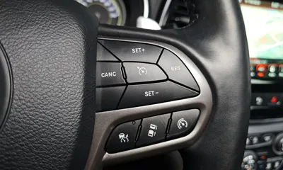 Jeep Cherokee 2021, 19071 км, за 49990000 KRW - фото 35