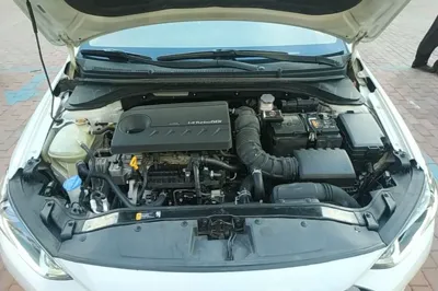 Hyundai Elantra (6th Generation 2018, 55000 км, за 47436.23 CNY - фото 9
