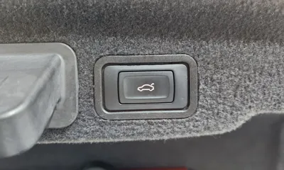 Audi A8 2014, 137980 км, за 12900000 KRW - фото 16
