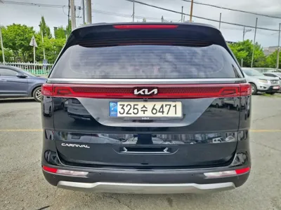 Kia Canival 2022, 140564 км, за 19590000 KRW - фото 5