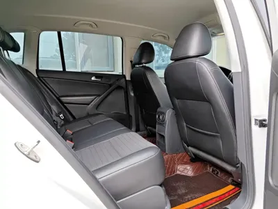 Volkswagen Tiguan 2019, 107000 км, за 48800 CNY - фото 9