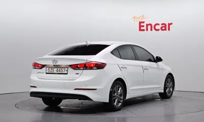 Hyundai Avante 2017, 120926 км, за 8900000 KRW