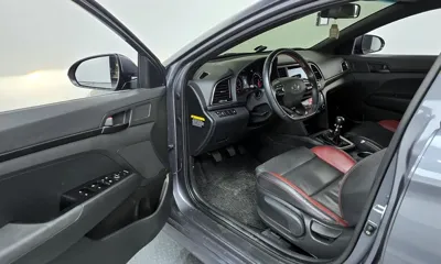 Hyundai Avante 2017, 111337 км, за 8300000 KRW - фото 10