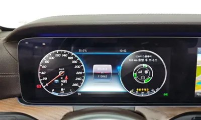 Mercedes-Benz E-Class 2019, 113862 км, за 24000000 KRW - фото 8