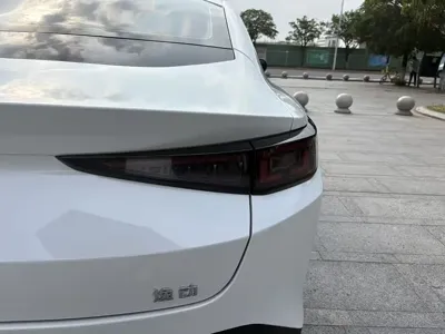 Changan Eado 2025, 13000 км, за 49800 CNY - фото 25