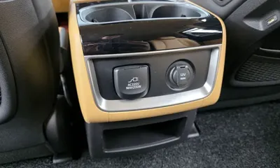 Kia Canival 2021, 39770 км, за 29900000 KRW - фото 31