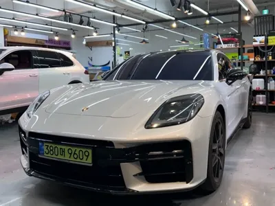 Porsche Panamera 2025, 22000 км, за 221770000 KRW