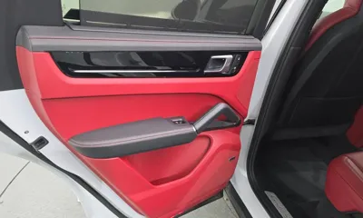 Porsche Cayenne 2023, 30761 км, за 101990000 KRW - фото 25