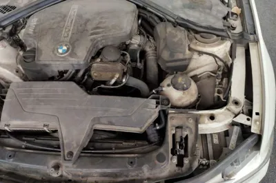 BMW 3 Series 2015, 92700 км, за 54023.46 CNY - фото 22