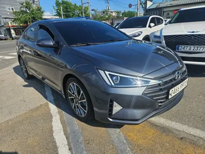 Hyundai Avante · 2020 год