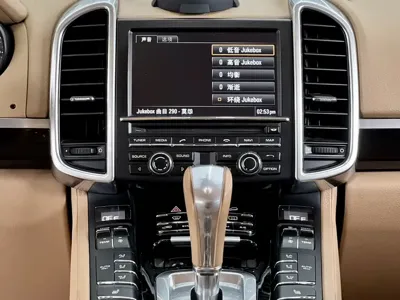 Porsche Cayenne 2014, 218000 км, за 98000 CNY - фото 12