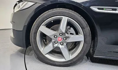 Jaguar XE 2016, 89793 км, за 7900000 KRW - фото 5