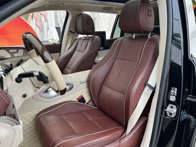 Mercedes-Benz GLS 2021, 58000 км, за 868000 CNY - фото 26