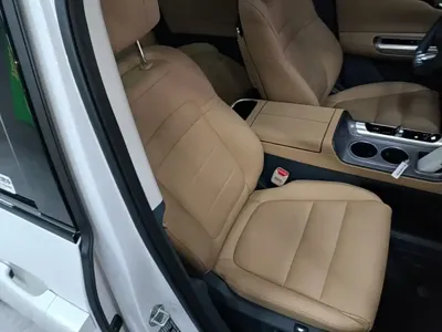 GAC Motor 传祺E8 PHEV 2024, 23600 км, за 145000 CNY - фото 25