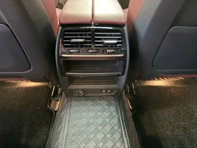 BMW 5 Series 2020, 104000 км, за 189800 CNY - фото 9