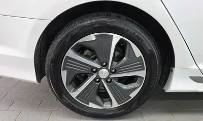 Hyundai Sonata 2018, 163966 км, за 10500000 KRW - фото 5