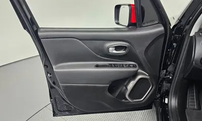 Jeep Renegade 2023, 19485 км, за 28500000 KRW - фото 24