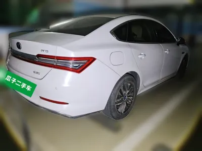 BYD Qin Pro New Energy 2018, 49300 км, за 40998.55 CNY - фото 6