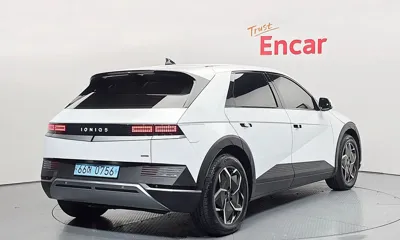 Hyundai Ioniq5 2023, 45249 км, за 32000000 KRW