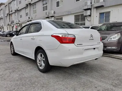 Citroen Elysee 2016, 96000 км, за 13500 CNY