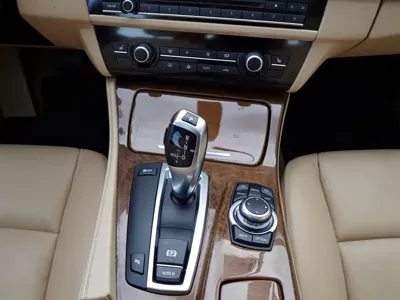 BMW 5 Series 2011, 210000 км, за 38000 CNY - фото 10