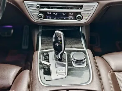 BMW 7 Series 2018, 150000 км, за 138800 CNY - фото 19
