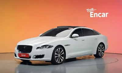 Jaguar XJ · 2019 год