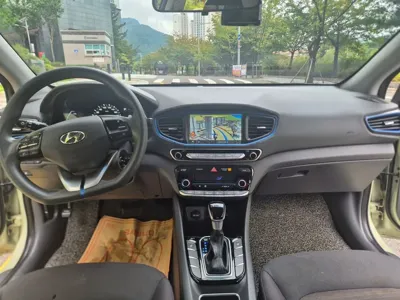 Hyundai Ioniq 2016, 150011 км, за 6900000 KRW - фото 9