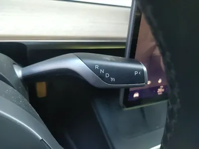 Tesla Model 3 2022, 44800 км, за 152171.22 CNY - фото 15