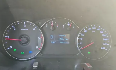 Kia Carens 2017, 54023 км, за 8450000 KRW - фото 8