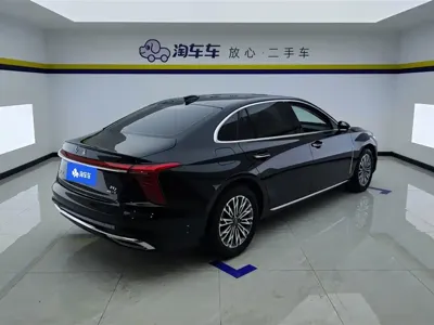 Hongqi Hongqi H5 2024, 31400 км, за 92000 CNY