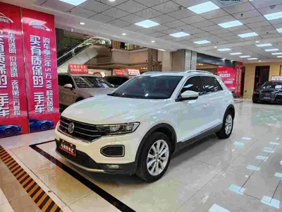 Volkswagen T-Roc · 2020 год
