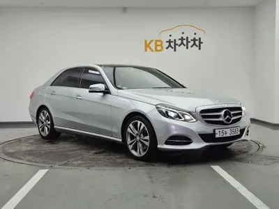 Mercedes-Benz E-Class 2014, 159736 км, за 10200000 KRW